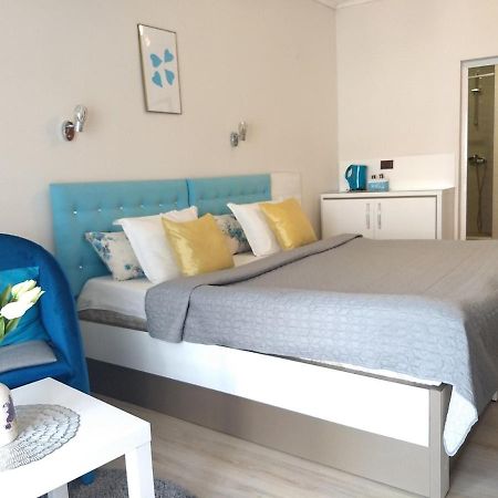 White Rose Guest Rooms ブルガス エクステリア 写真