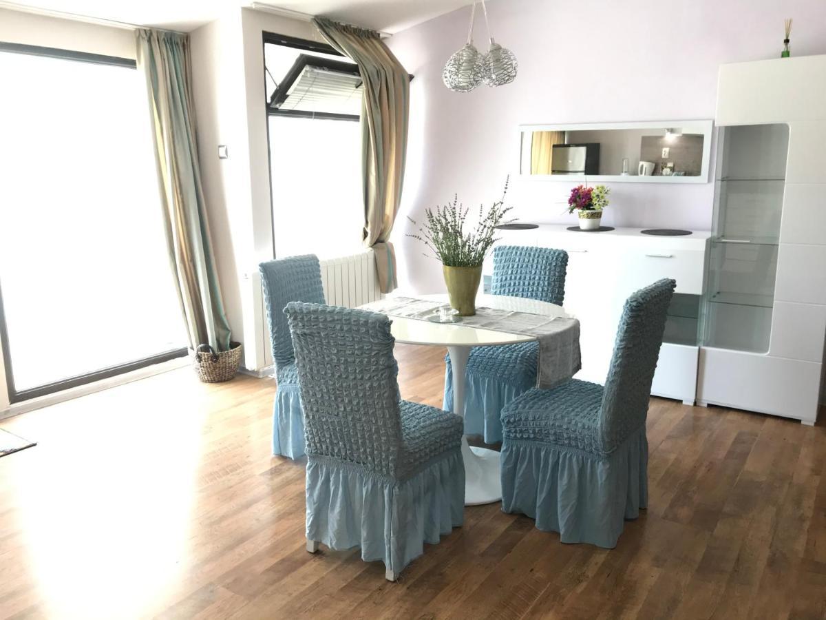 White Rose Guest Rooms ブルガス エクステリア 写真