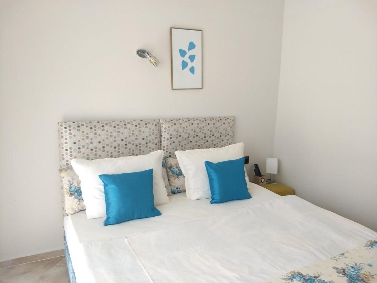 White Rose Guest Rooms ブルガス エクステリア 写真