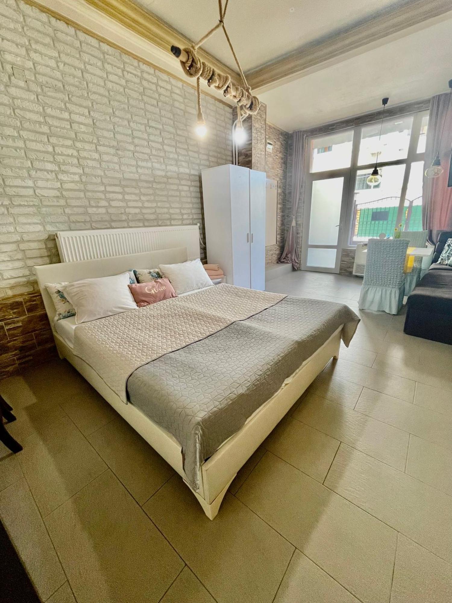 White Rose Guest Rooms ブルガス エクステリア 写真