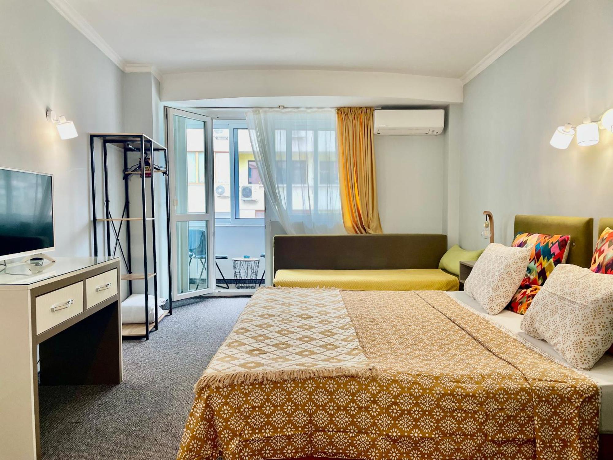 White Rose Guest Rooms ブルガス エクステリア 写真